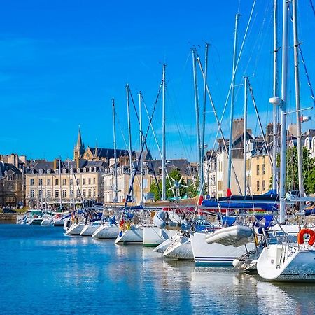 Vannes Joli T2 résidence proche port Extérieur photo