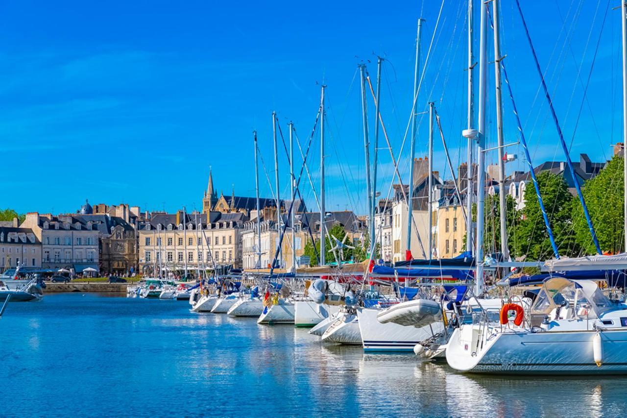 Vannes Joli T2 résidence proche port Extérieur photo